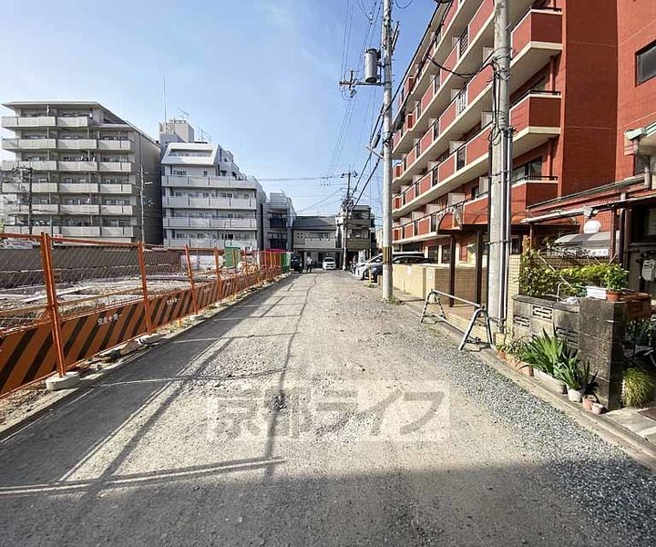 京都府京都市右京区西京極北裏町の賃貸マンションの周辺