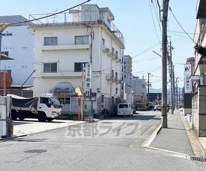 京都府京都市右京区西院清水町の賃貸マンションの周辺