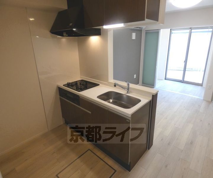 京都府京都市北区大北山原谷乾町の賃貸アパートのキッチン