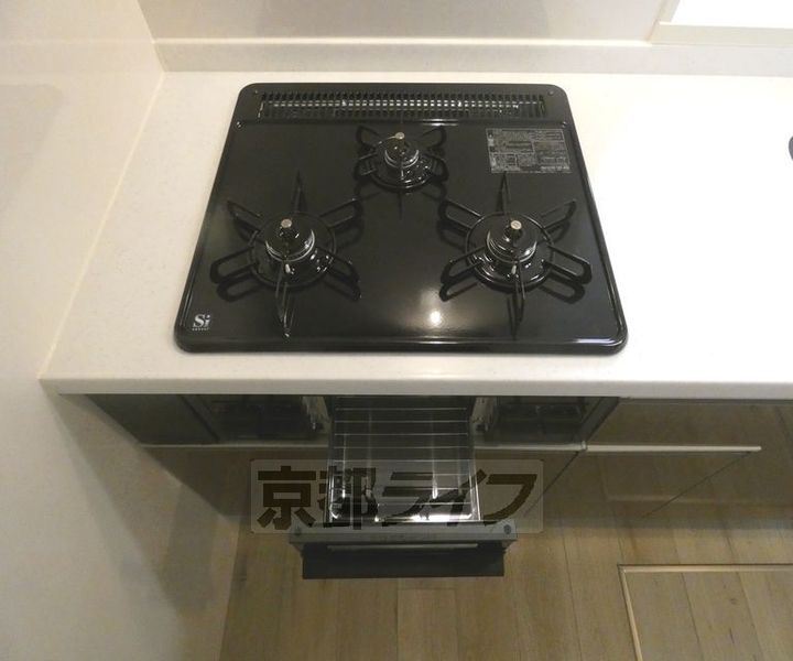 京都府京都市北区大北山原谷乾町の賃貸アパートのキッチン