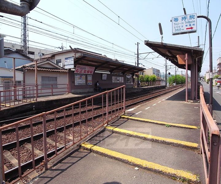 京都府京都市北区等持院南町の賃貸アパートの周辺