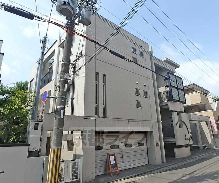 ツインクルコート桂Ⅰ302の外観