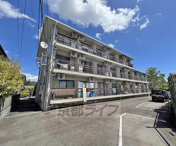 京都府京都市西京区嵐山樋ノ上町の賃貸マンションの外観