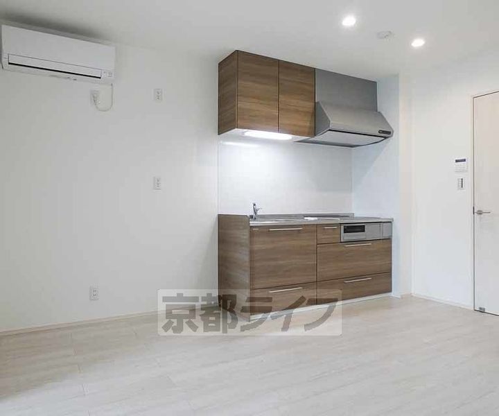 京都府京都市伏見区下中町の賃貸アパートの居間