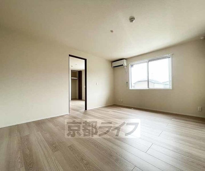 GRAMM奥海印寺 EASTの居間