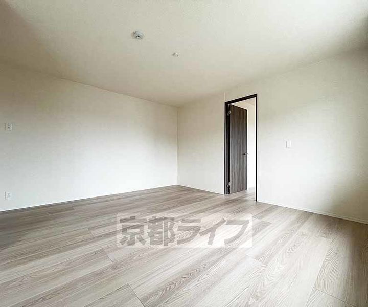 GRAMM奥海印寺 EASTの居間