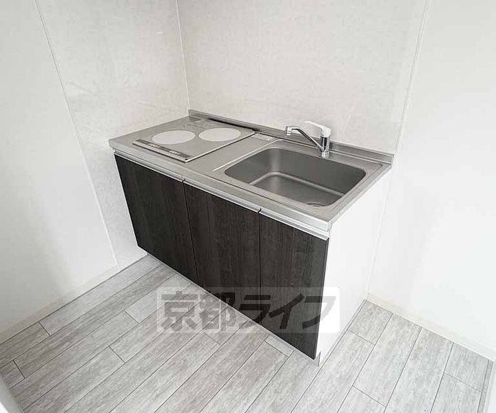 京都府京都市山科区四ノ宮南河原町の賃貸マンションのキッチン
