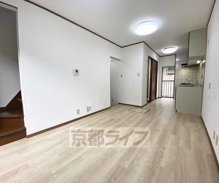 京都府京都市南区久世大薮町(一戸建)の賃貸物件の居間