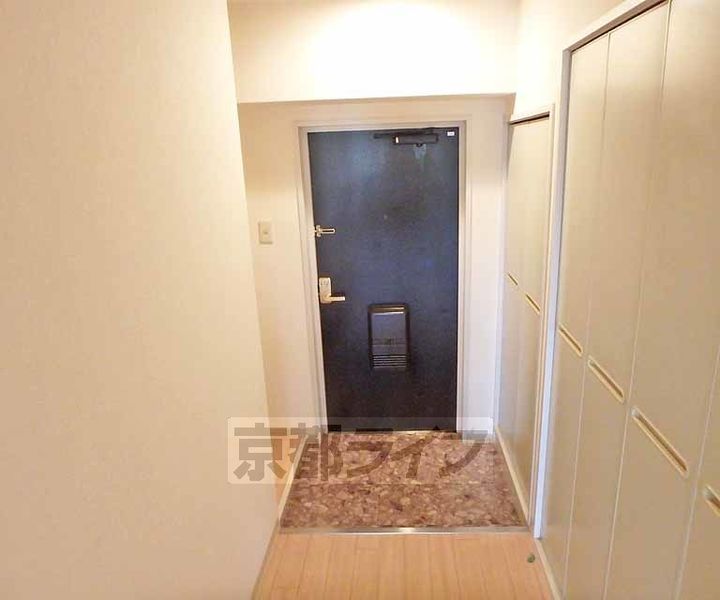 メゾン・ド・リッツの玄関