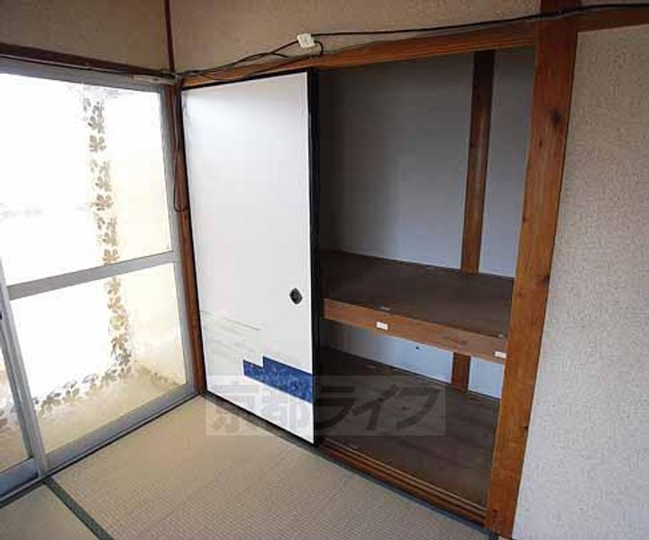 第一・第二日ノ出荘2の内装