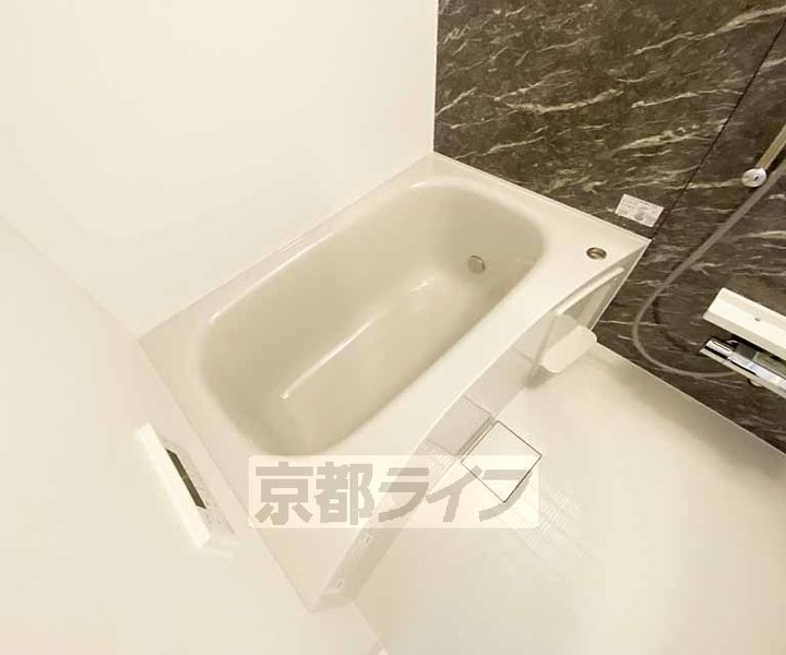 セレーネの風呂