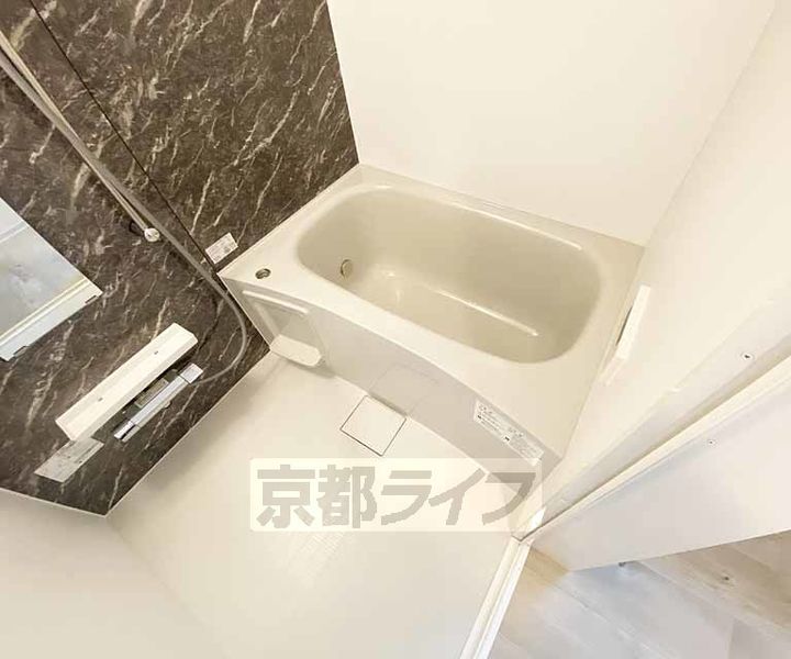 セレーネの風呂