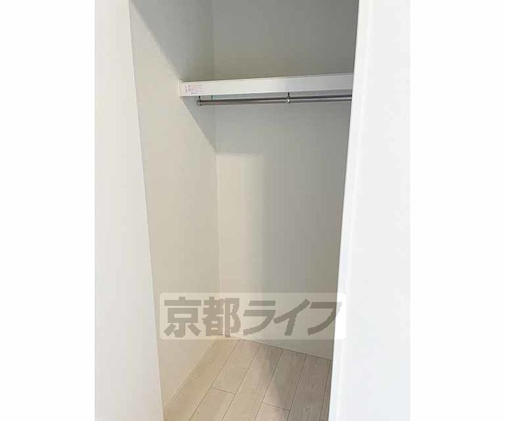 京都府京都市伏見区深草東伊達町の賃貸アパートの内装