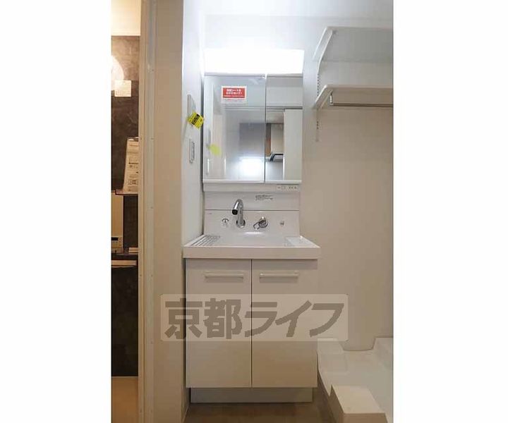 京都府京都市伏見区両替町1丁目の賃貸アパートの内装