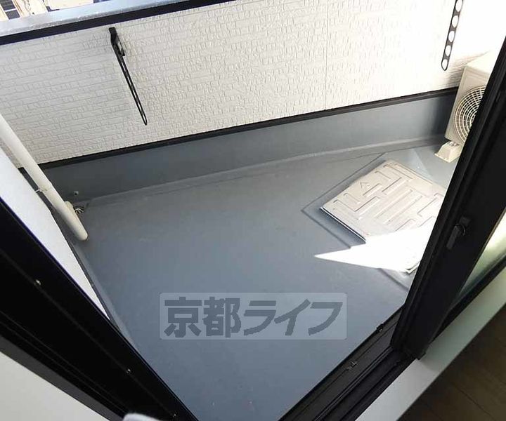 セレニティ伏見桃山303の内装