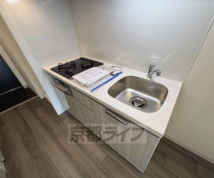 プレサンス大津京町ベルリーヴァのキッチン