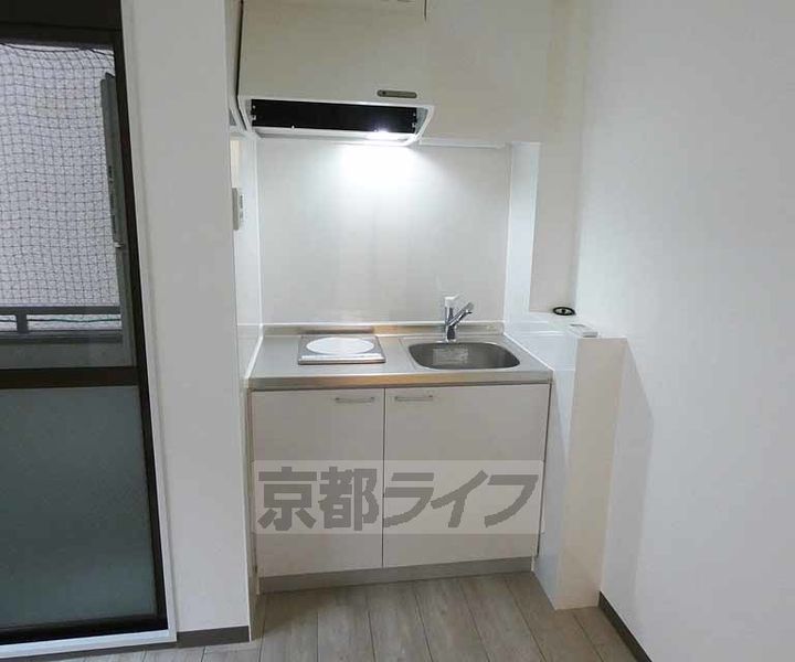 桃山サニーハイツ406のキッチン