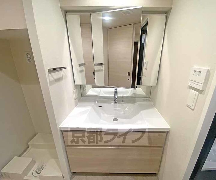 京都府京都市中京区橋之町の賃貸マンションの内装