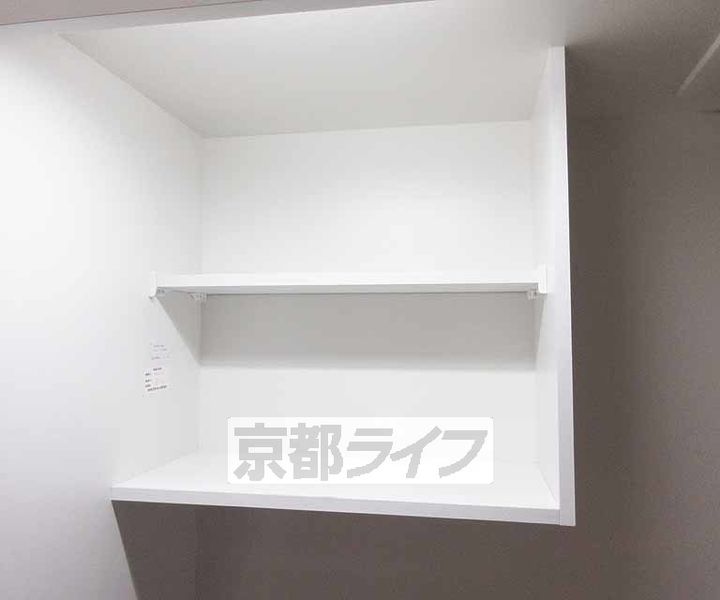 京都府京都市山科区御陵四丁野町の賃貸アパートのキッチン