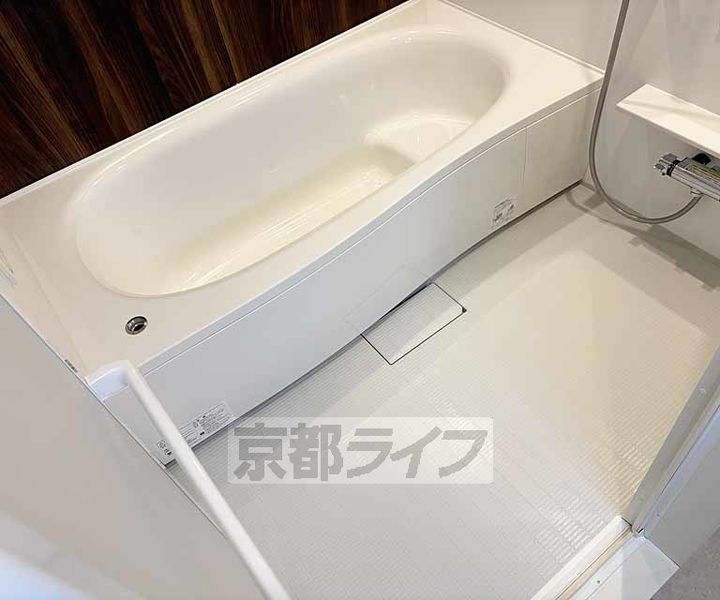 ヒカルサ大津唐崎Ⅱの風呂