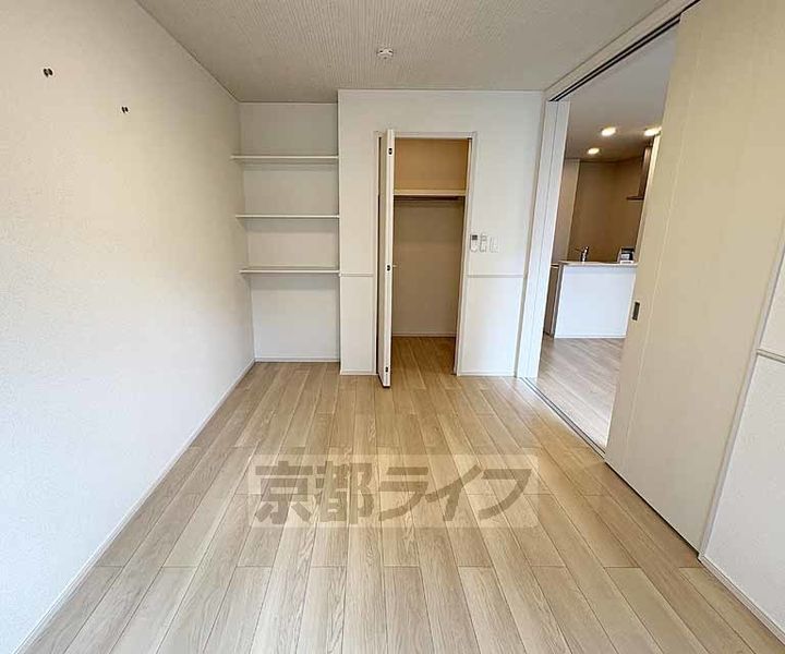 ヒカルサ大津唐崎Ⅱの居間