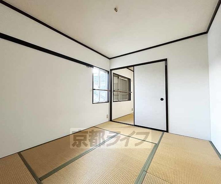 福崎ハイツの居間