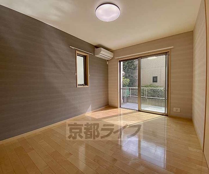 京都府京都市左京区吉田泉殿町(一戸建)の賃貸物件-の居間