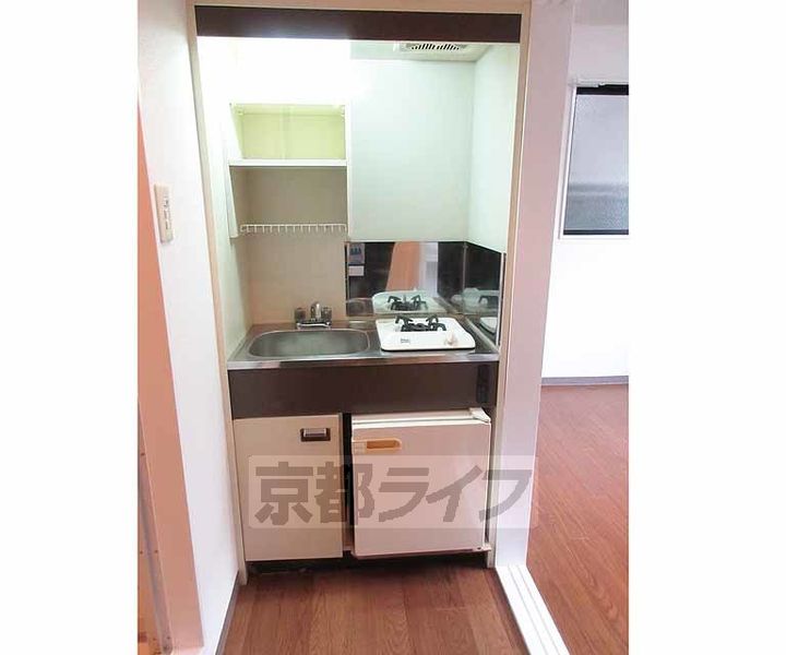 音羽サンハイツ102のキッチン