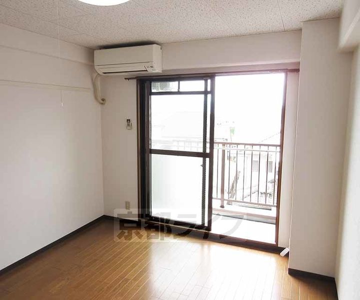 サンシーガルⅢ331の居間