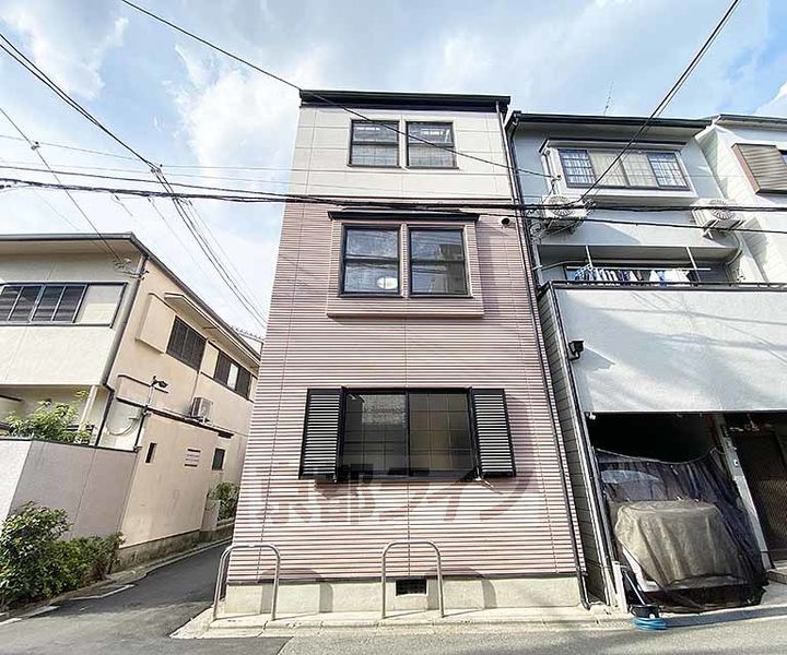 京都府京都市中京区西ノ京勧学院町(一戸建)の賃貸物件の外観