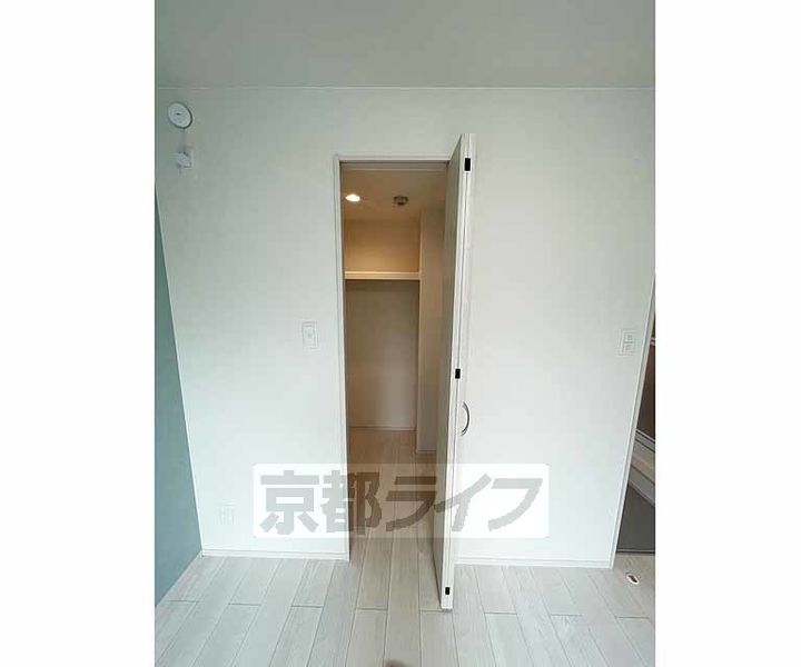 京都府京都市右京区太秦安井辻ノ内町の賃貸アパートの内装