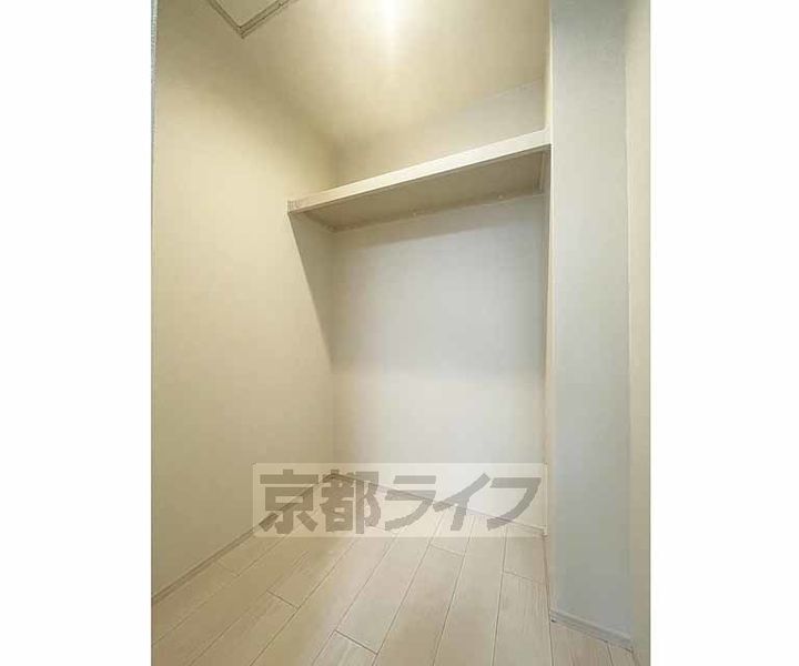 京都府京都市右京区太秦安井辻ノ内町の賃貸アパートの内装