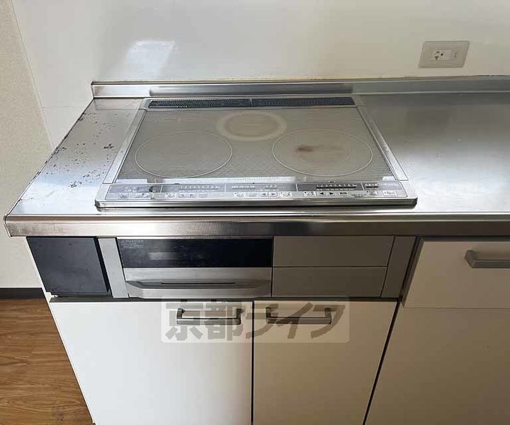 コーポリリー108のキッチン