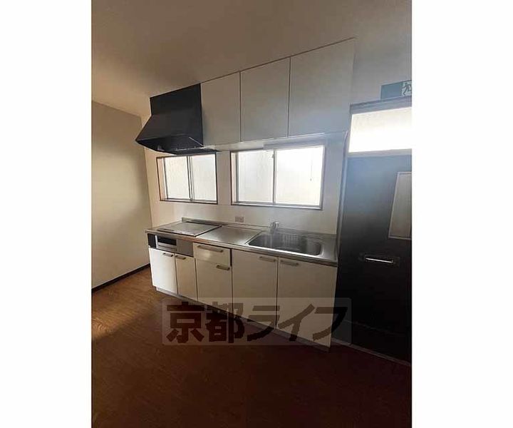 コーポリリー108のキッチン