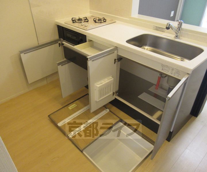 大阪府枚方市長尾元町4丁目の賃貸アパートのキッチン