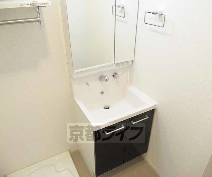 大阪府枚方市村野高見台の賃貸アパートの内装