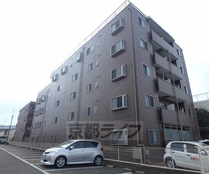 大阪府枚方市田口1丁目の賃貸マンションの外観