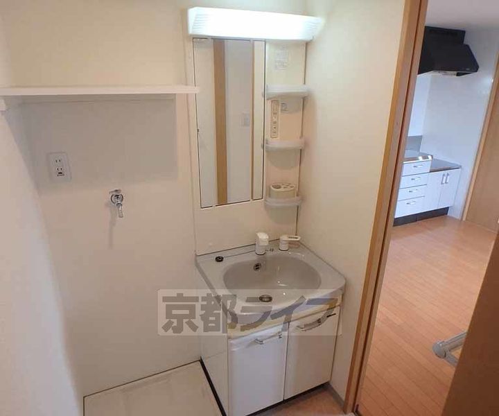 大阪府枚方市田口1丁目の賃貸マンションの内装