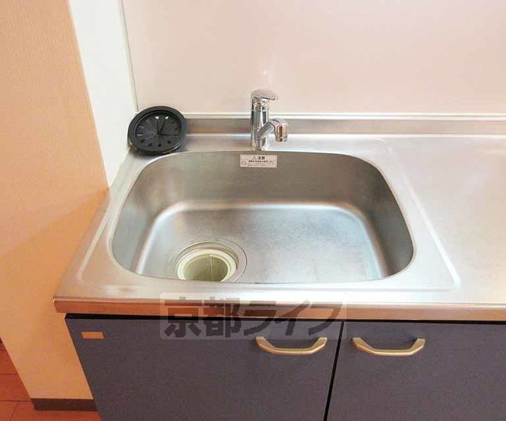 プレステージ琴弾山301のキッチン