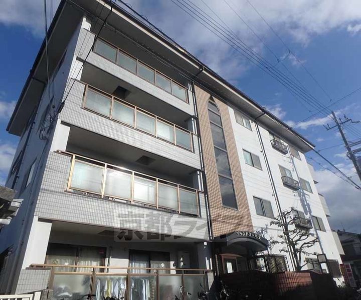 大阪府枚方市津田元町1丁目の賃貸マンションの外観