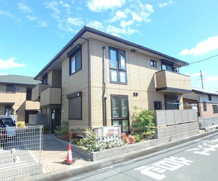 大阪府枚方市長尾元町4丁目の賃貸アパートの外観