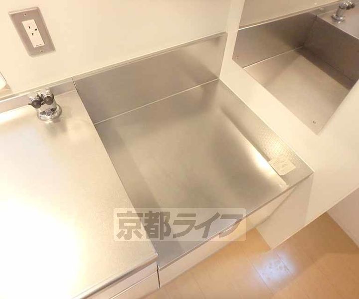 大阪府枚方市長尾元町4丁目の賃貸アパートのキッチン