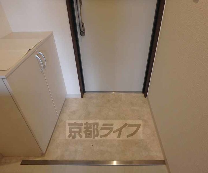 牧野駅前TNビル203の玄関