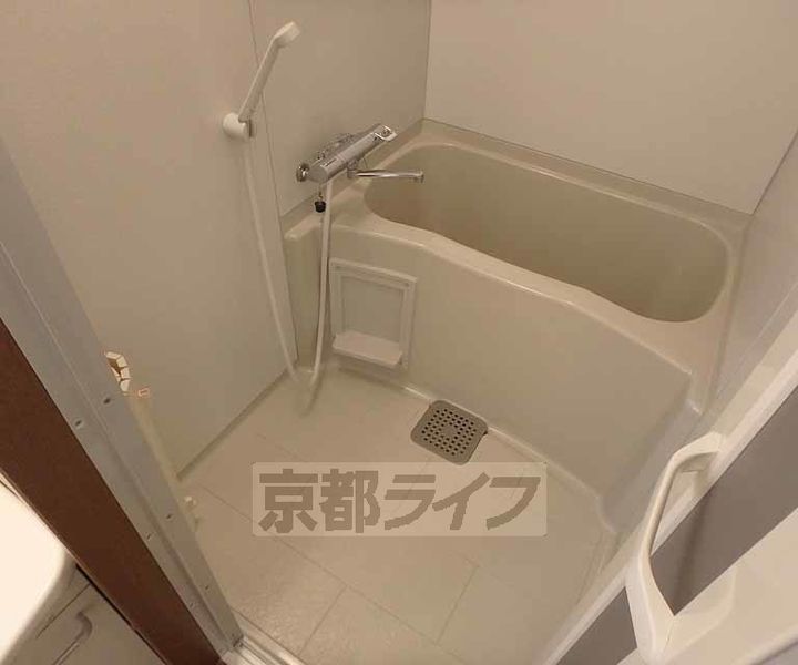 ノーブルコート201の風呂