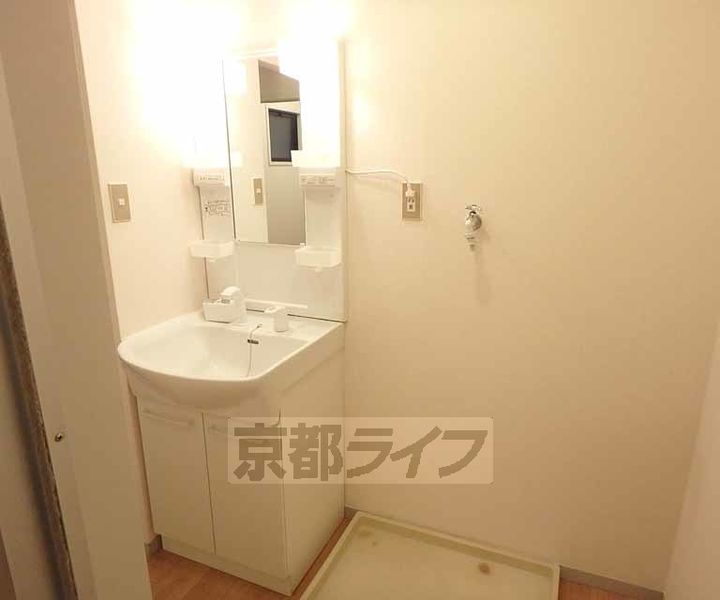 大阪府枚方市岡山手町の賃貸アパートの内装