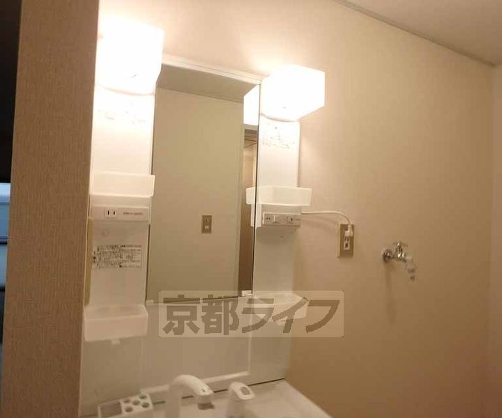 大阪府枚方市岡山手町の賃貸アパートの内装