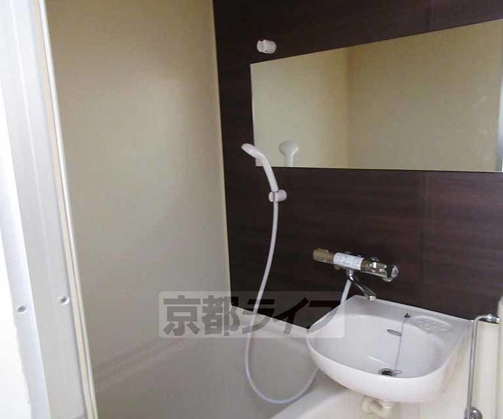 大阪府枚方市楠葉野田1丁目の賃貸アパートの内装