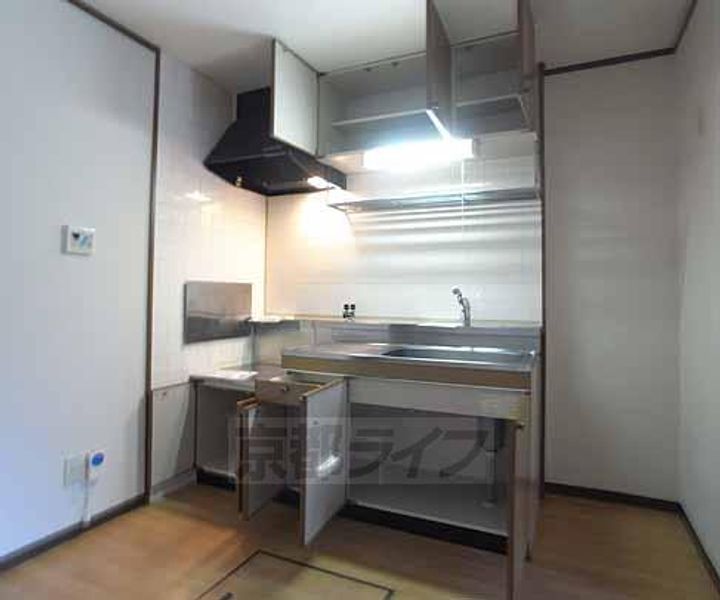 カーサ・ソレアード203のキッチン