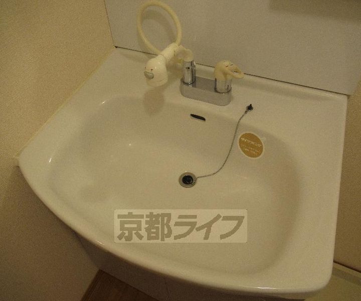 京都府木津川市梅美台7丁目の賃貸アパートの内装