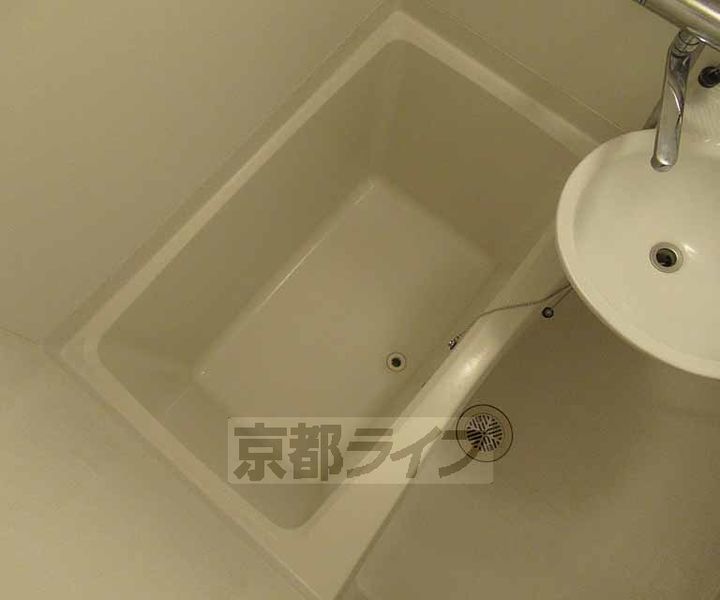 レオパレスプラヌス木津103の風呂